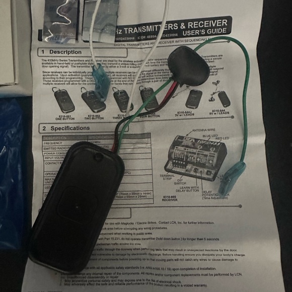 Black Remote Control Transmitter - Picture 2 of 7